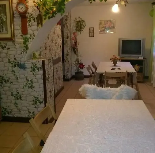 בית חווה Agroturustyka Grazyna Ksel Ul Slepa Dolina 2 *